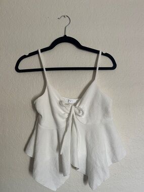 gaze White Tie-Front Handkerchief-Hem Camisole